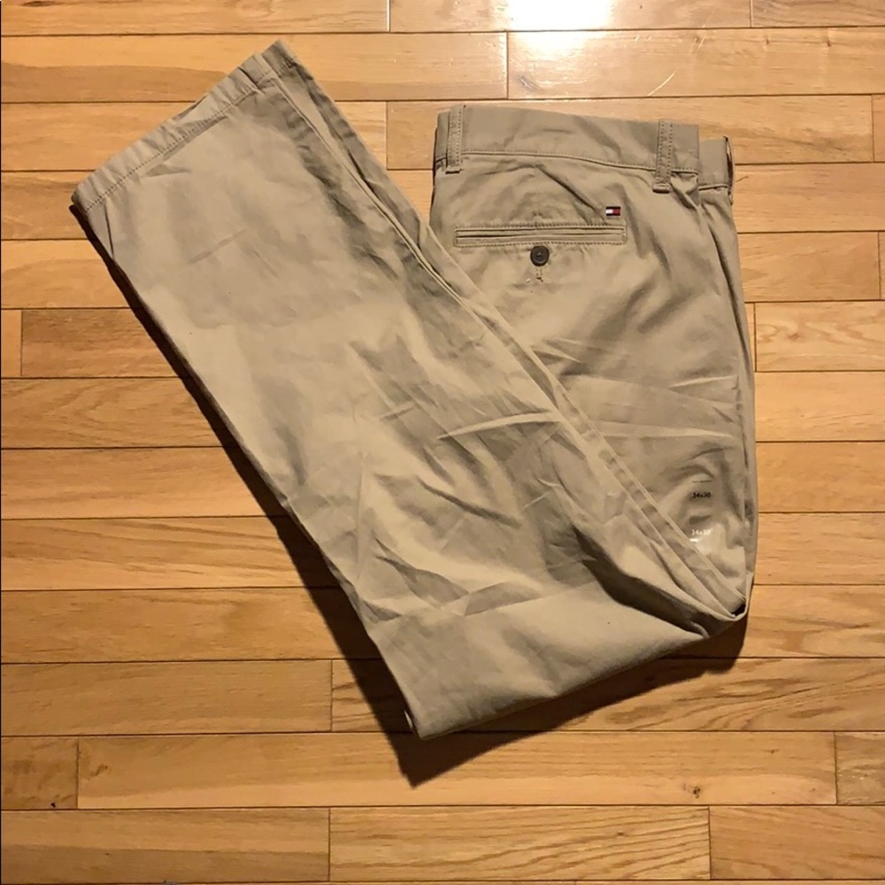 Tommy Hilfiger Khakis